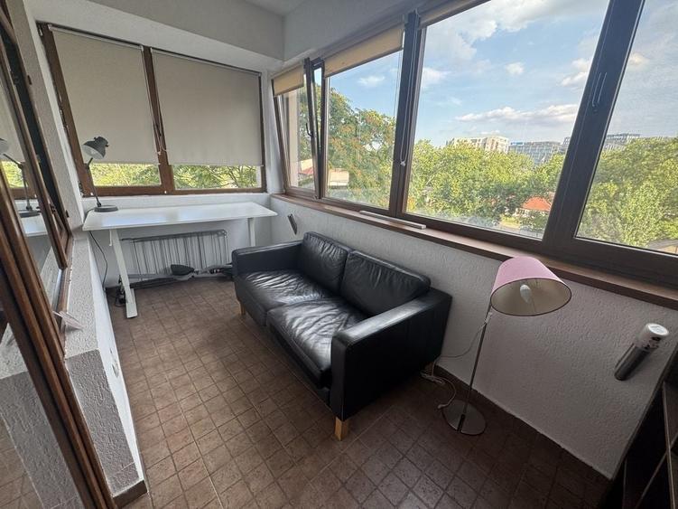 Apartament cu 3 camere decomandat în Regie