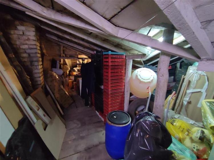 Casă individuală cu 5 camere cu Teren 100 Mp în Ștefan cel Mare