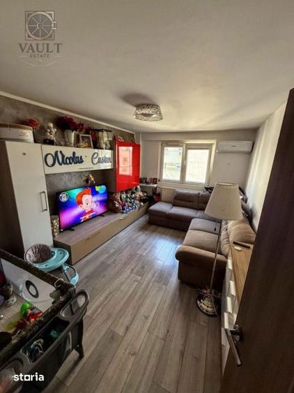 Apartament cu 4 camere decomandat, mobilat în Pantelimon