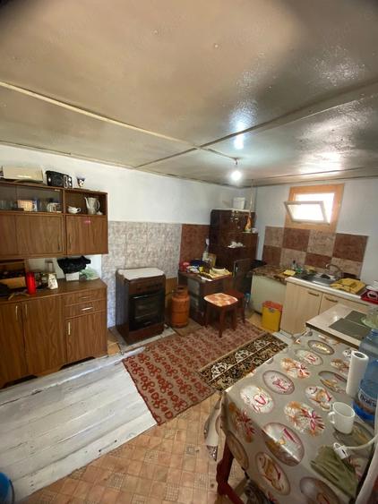 Casă cu 4 camere cu Teren 600 Mp în Central