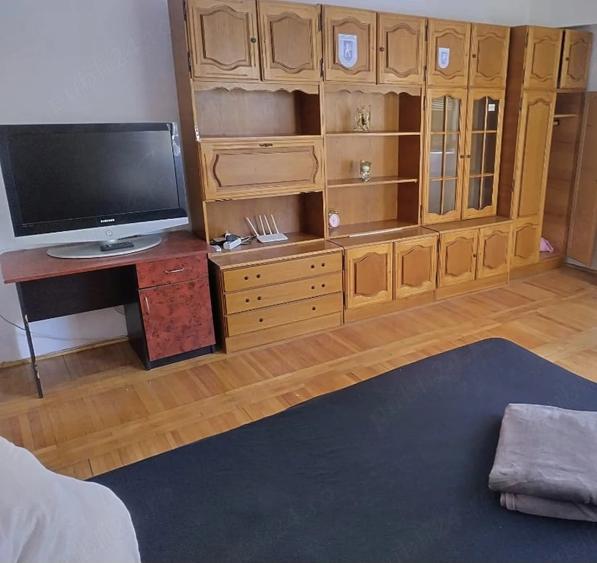 Apartament cu 2 camere decomandat în Govândari