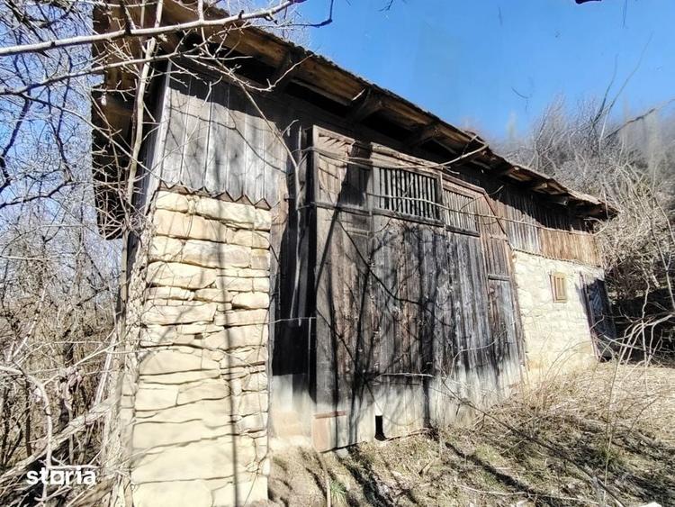 Teren de 2946 mp, în Tureni