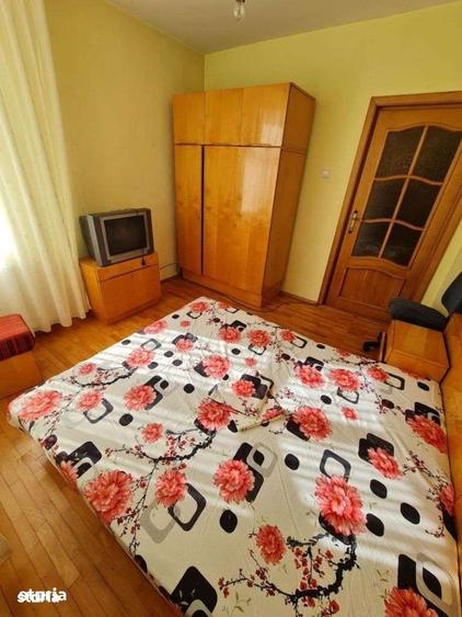 Casă cu 5 camere cu Teren 154 Mp în Central