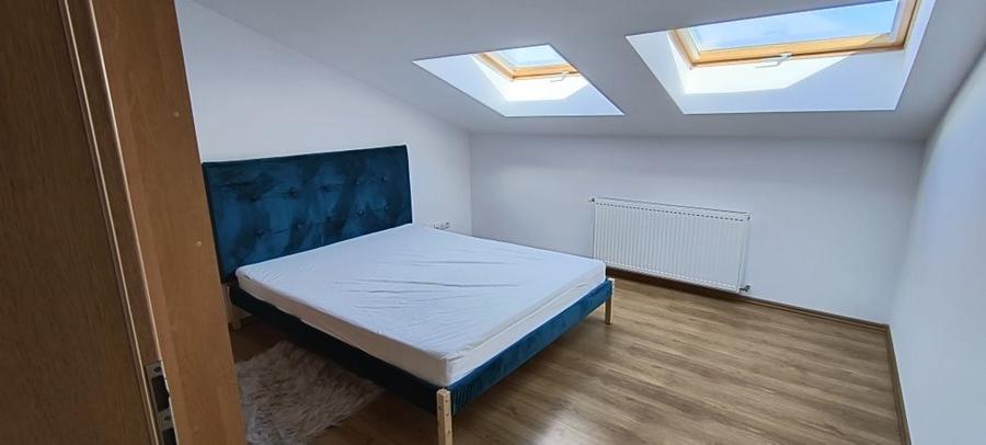 Apartament cu 2 camere decomandat în Lotrioara