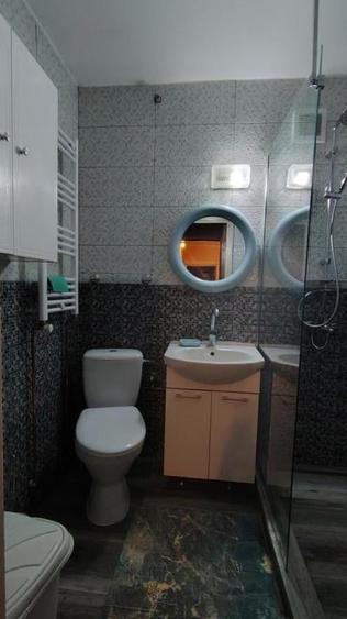 Apartament cu 4 camere în Drumul Taberei