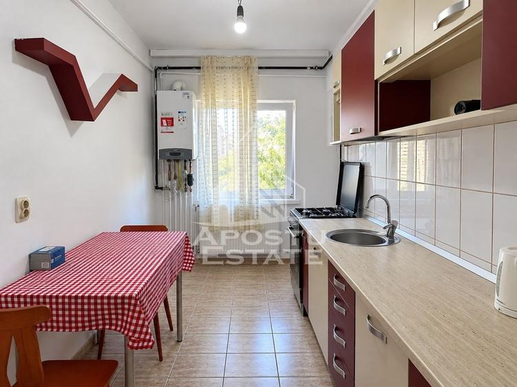 Apartament cu 2 camere decomandat, mobilat în Miorița