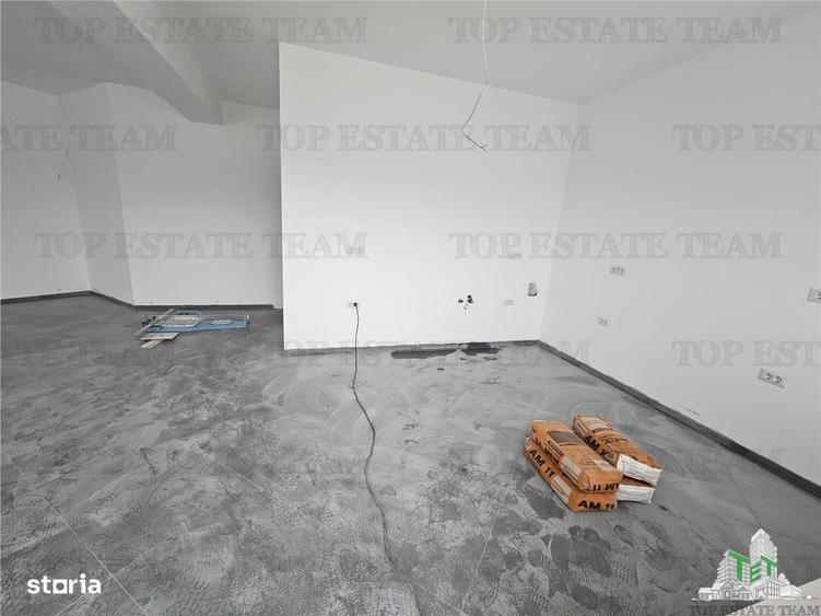 Spațiu comercial, de 42 mp, în Central