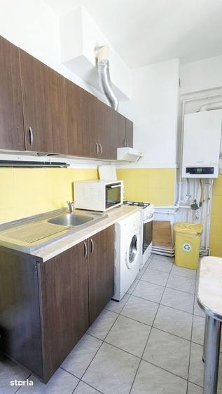 Apartament cu 3 camere decomandat în Decebal