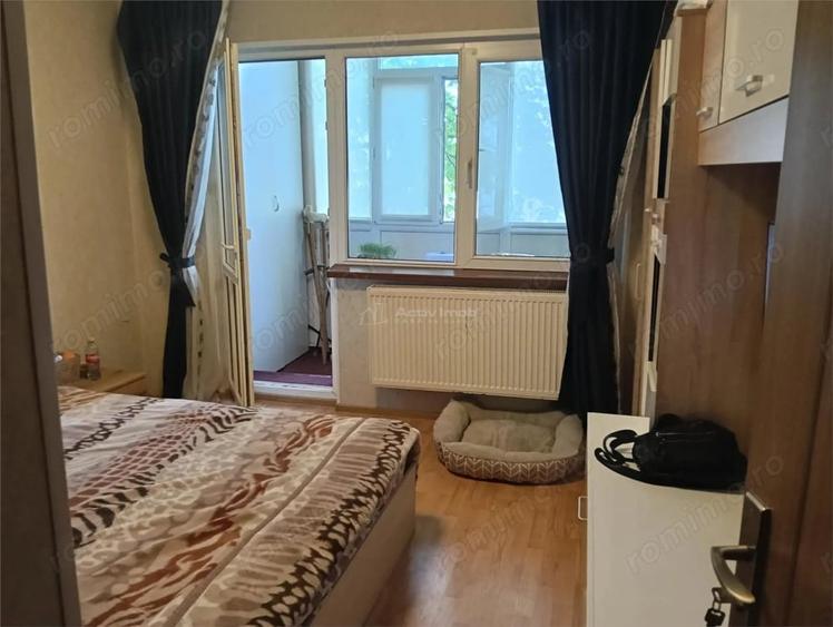 Apartament cu 3 camere decomandat în Rahova