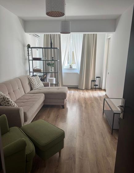 Apartament cu 2 camere decomandat în Berceni