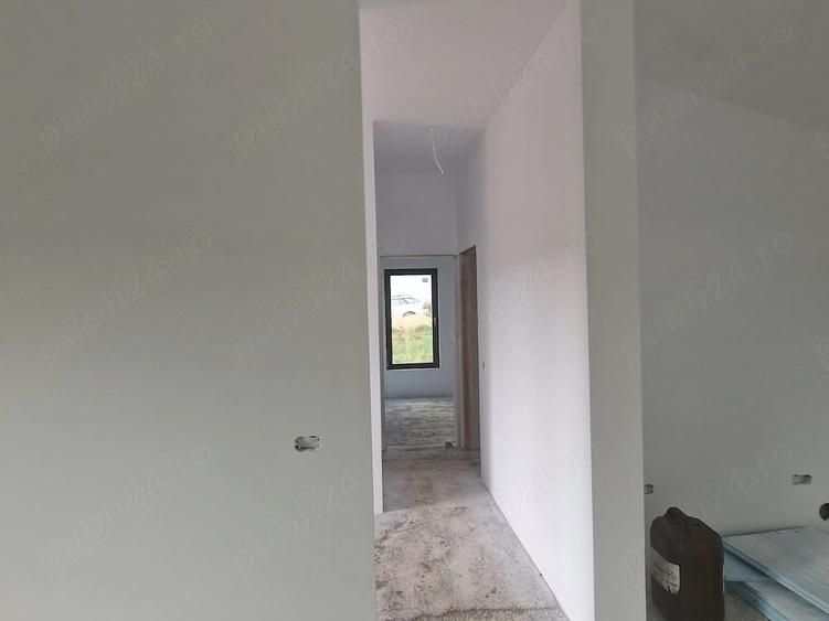 Casă cu Teren 660 Mp în Central