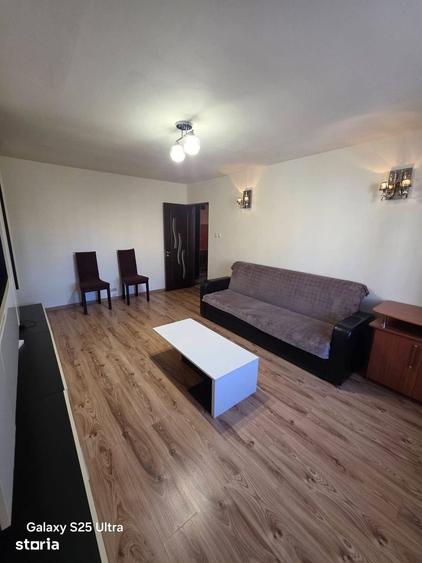 Apartament cu 2 camere decomandat în Tolstoi