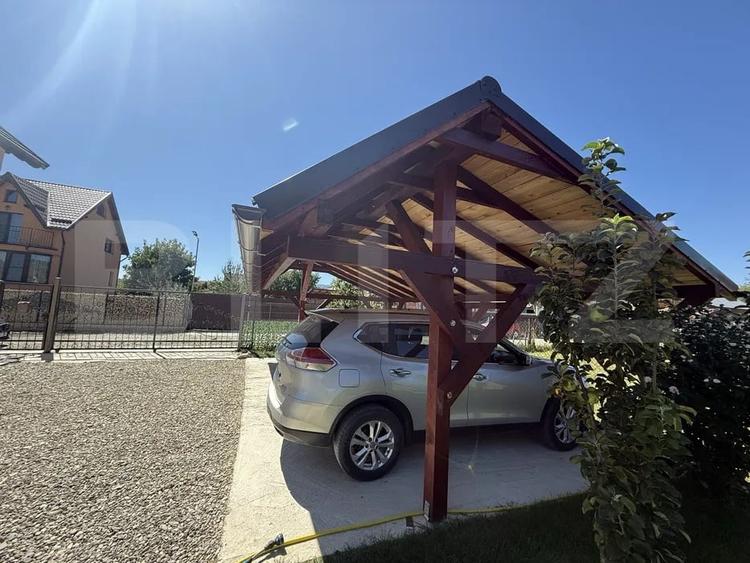 Casă individuală cu 4 camere cu Teren 500 Mp în Vulcan
