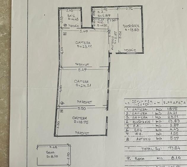 Apartament cu 3 camere semidecomandat, mobilat în Central