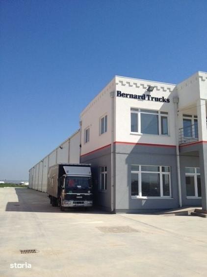 Spațiu comercial, de 1,700 mp, în Central