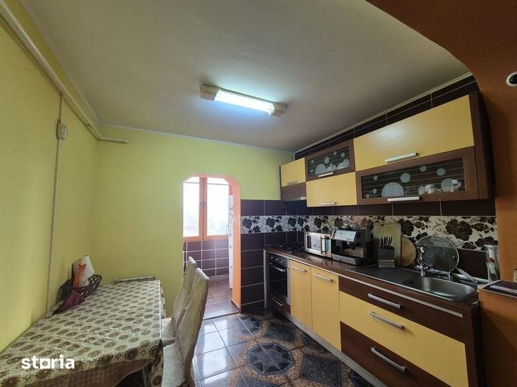 Apartament 2 camere, Rovinari, strada 22 Decembrie 1989 - 2