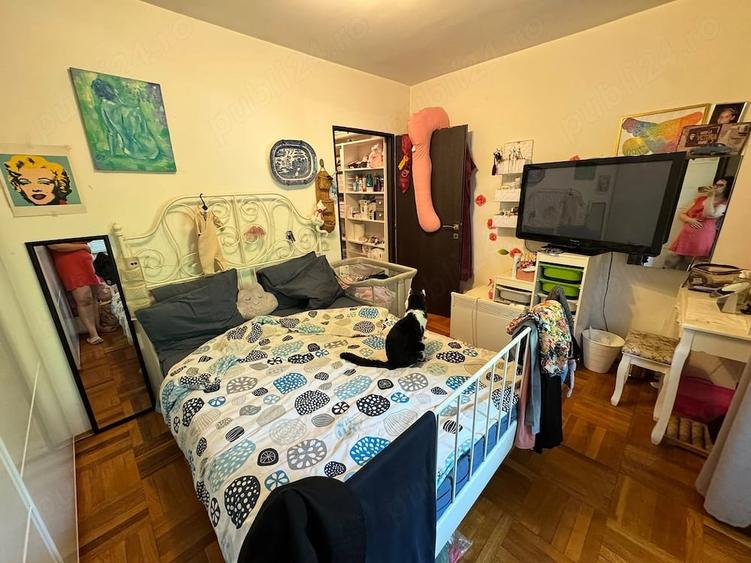 Apartament cu 3 camere decomandat în Unirii