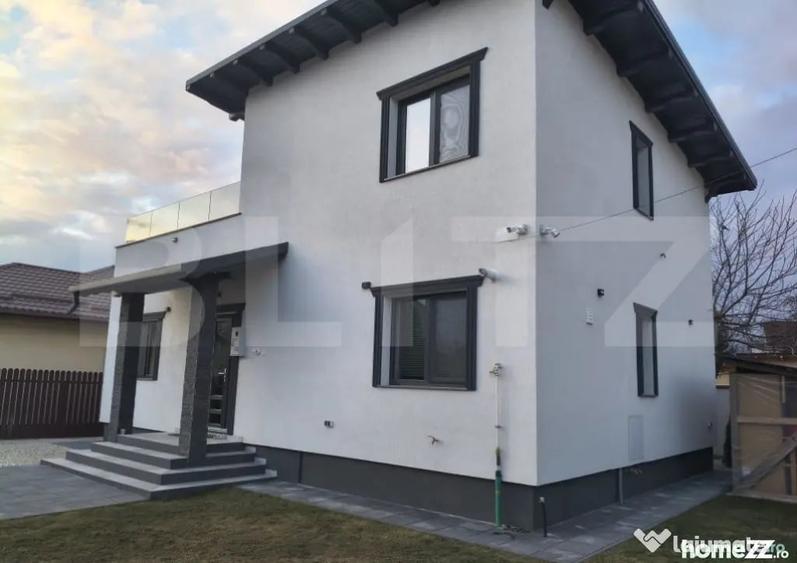 Casă cu 4 camere cu Teren 350 Mp în Sânpetru
