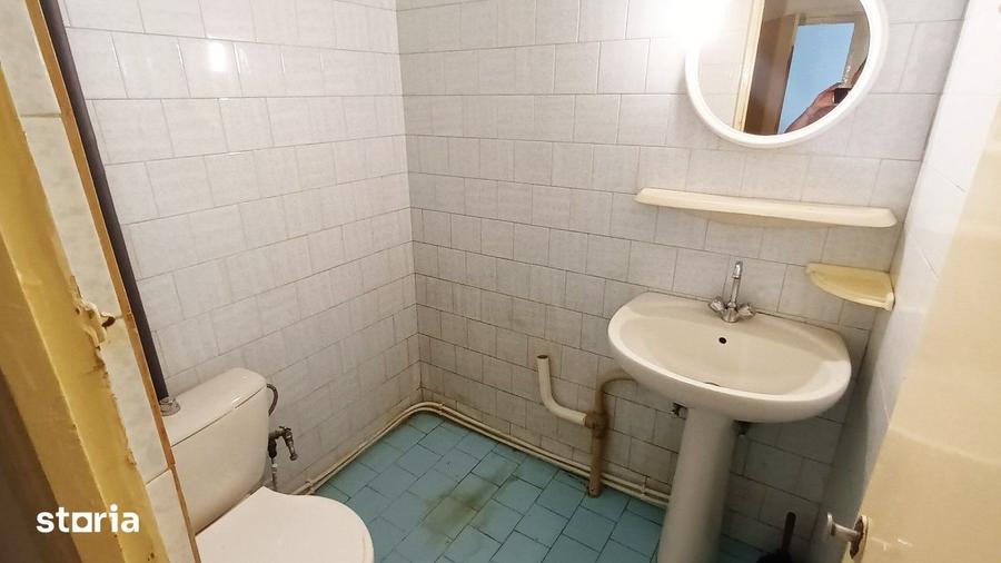 Apartament cu 3 camere decomandat în Zorilor