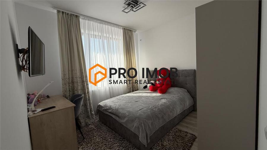 Apartament cu 3 camere decomandat, mobilat în Orizont