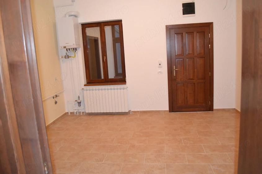 Spațiu comercial, de 42 mp, în Central
