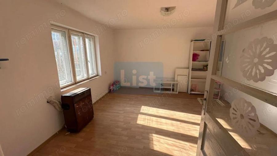 Casa in Poiana Golului cu priveliste frumoasa si 495Mp teren - 2