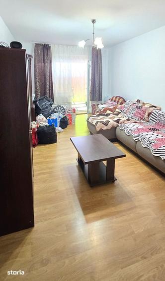 Apartament cu 3 camere decomandat în Mircea cel Bătrân