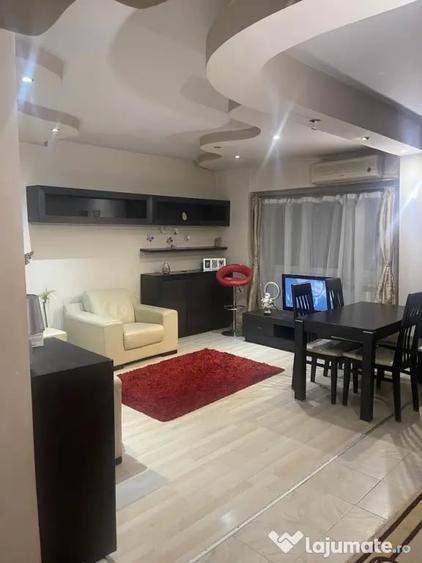 Apartament cu 3 camere decomandat în Gară
