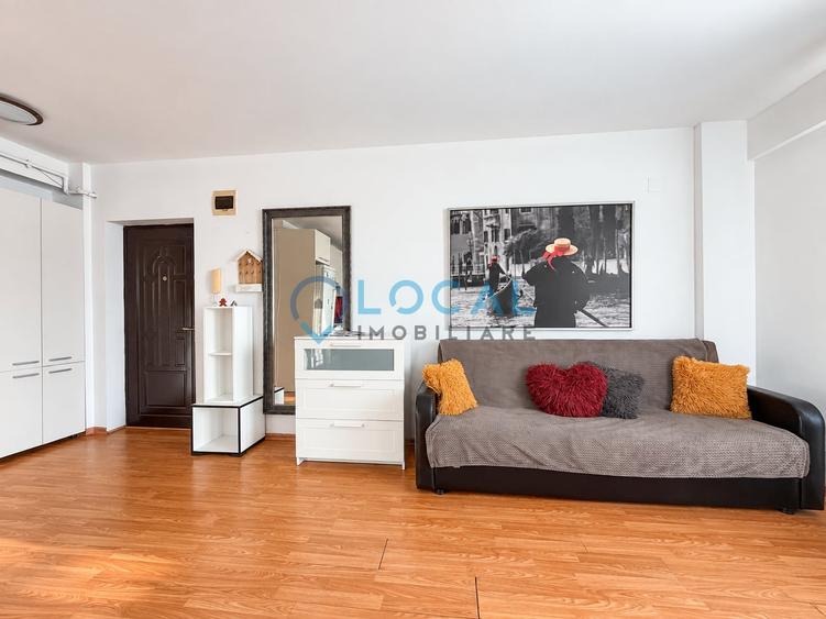 Apartament cu 2 camere semidecomandat, mobilat în Mărăști