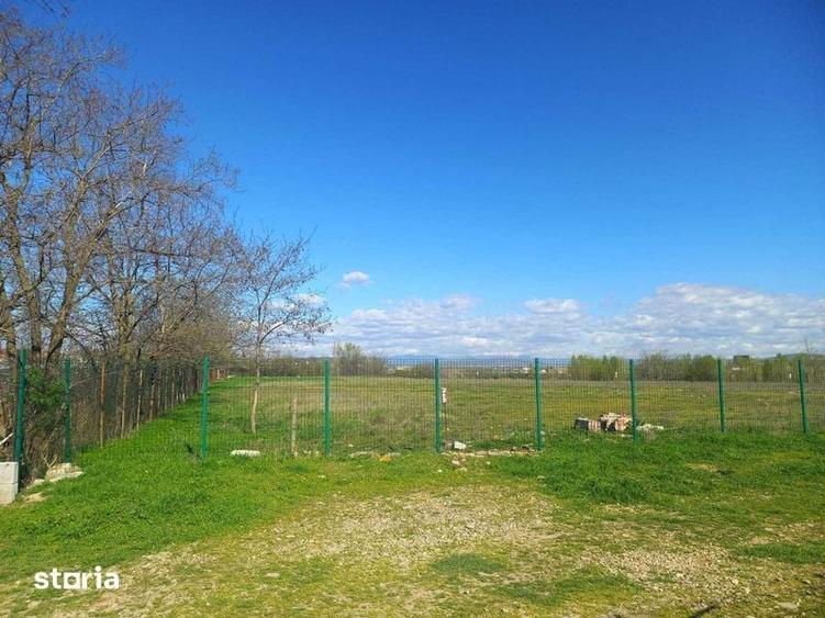 Teren de 650 mp, în Blejoi
