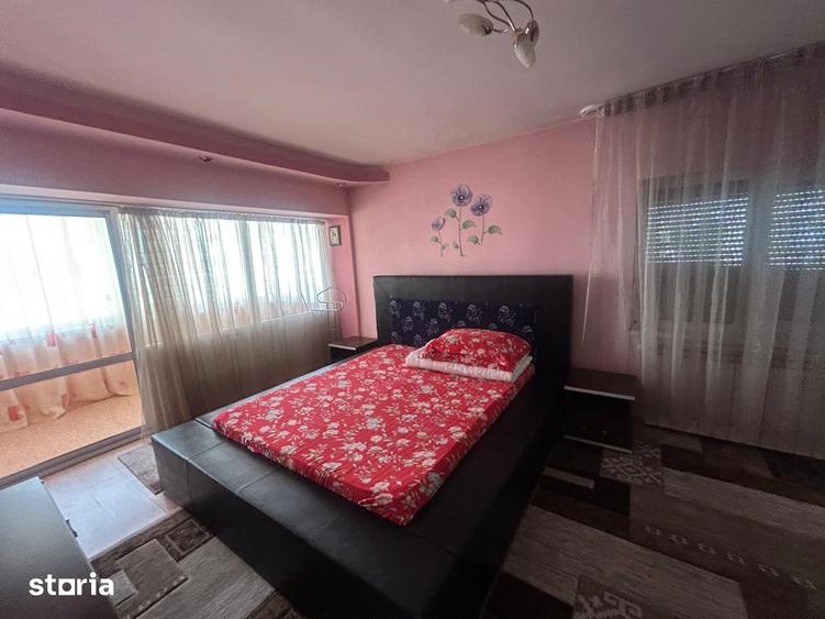 Apartament cu 5 camere în Central