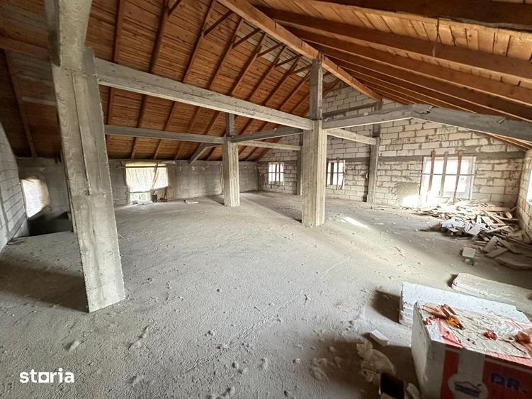 Casa de vanzare pe Principala - 726mp - Macin - 4