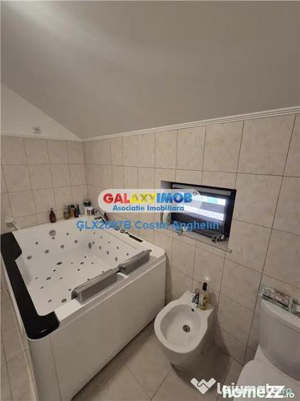 Casă cu 5 camere cu Teren 700 Mp în Central
