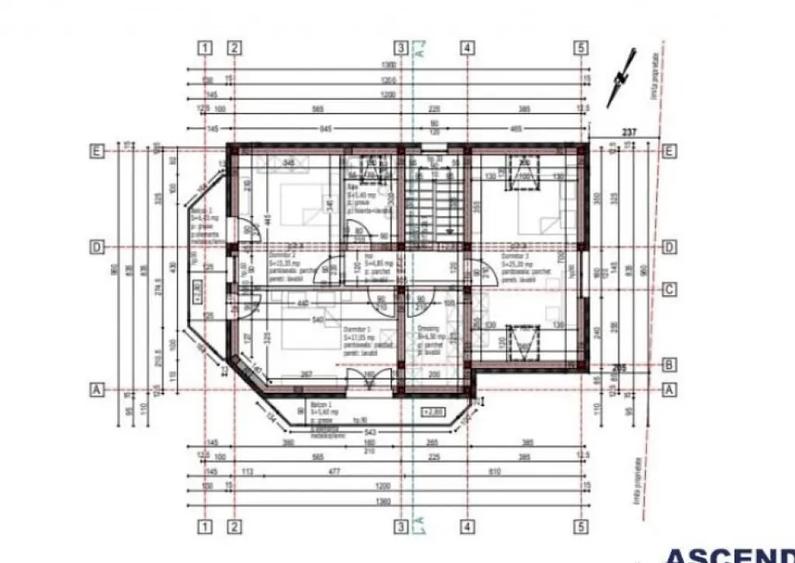 Casă cu 5 camere cu Teren 541 Mp în Central