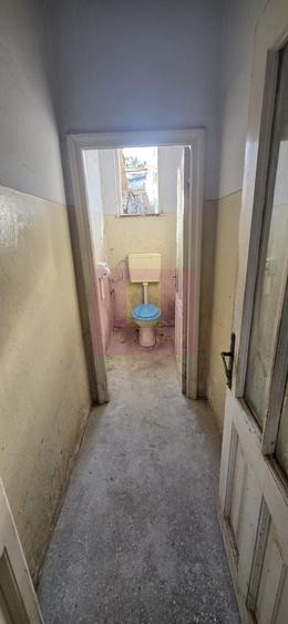 Casă individuală cu 4 camere cu Teren 736 Mp în Est