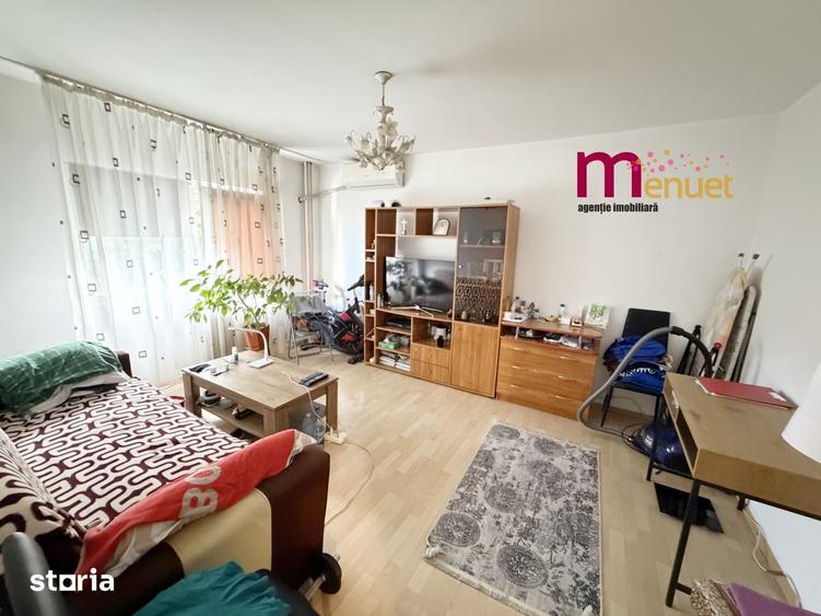 Apartament cu 2 camere decomandat în Faleză