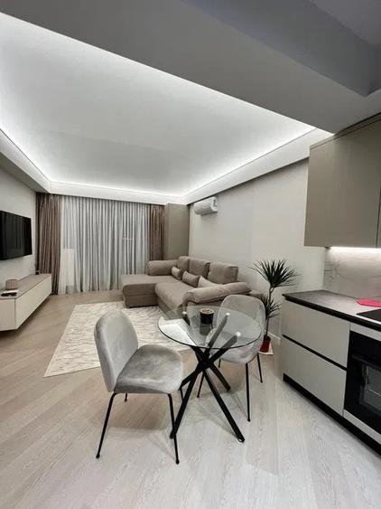 Apartament cu 2 camere decomandat în Aviației — fotografia 1