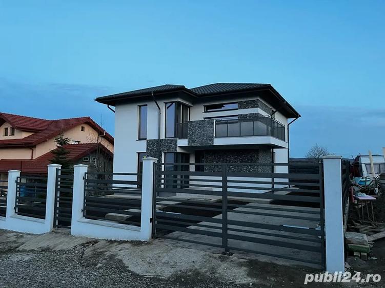 Casă cu 4 camere cu Teren 404 Mp în Hlincea