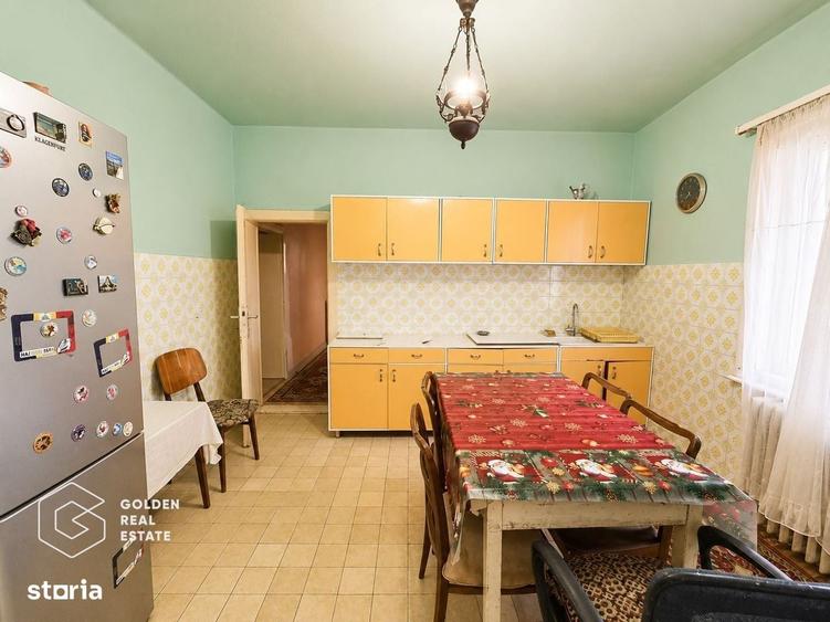 Casă cu 4 camere în Sud