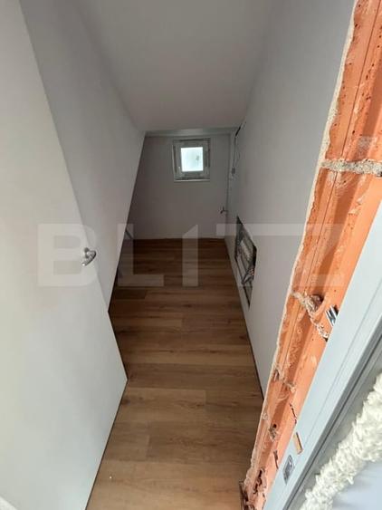 1/2 Duplex, 117mp,  despărțit prin camera tehnică - 13