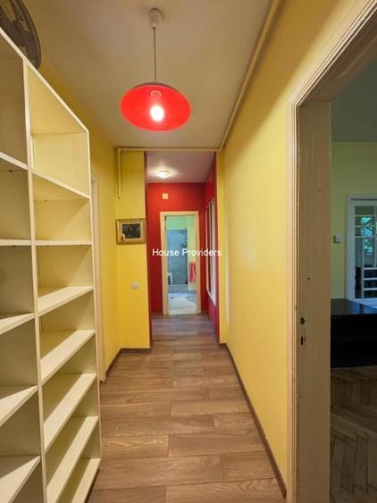 Apartament cu 3 camere, mobilat în Unirii