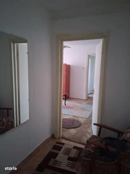 Apartament cu 2 camere în Podu Roș