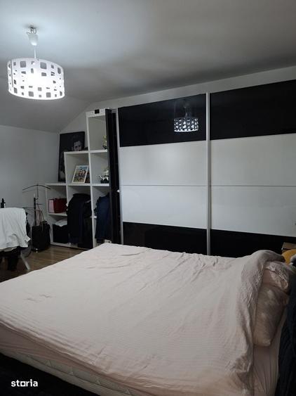 Casă cu 4 camere în Popoveni
