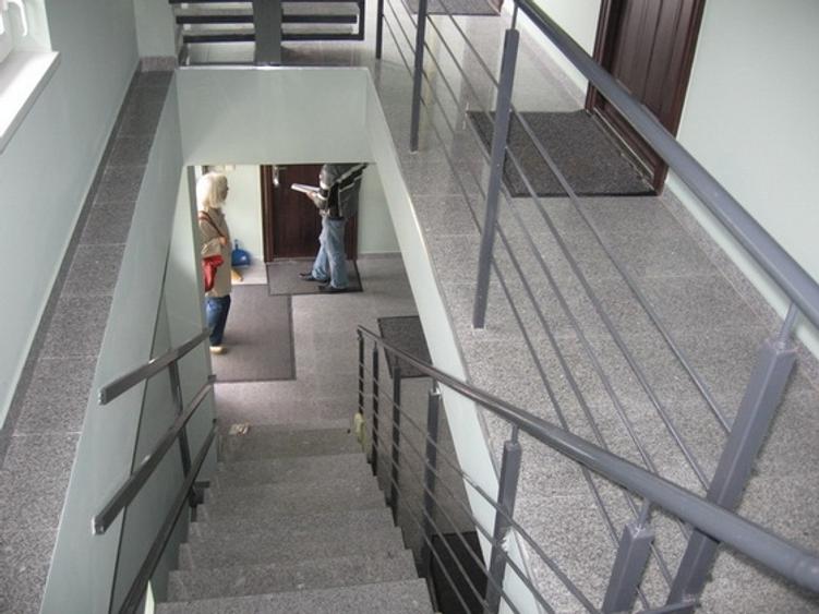 Apartament cu 2 camere decomandat în Girocului