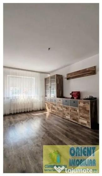 Apartament cu 2 camere decomandat în Km 5