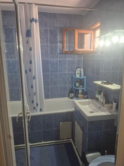 Apartament cu 2 camere semidecomandat în Micro 38