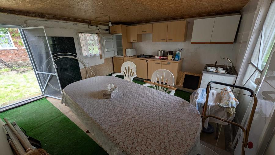 Casă cu 3 camere decomandat în Bulci