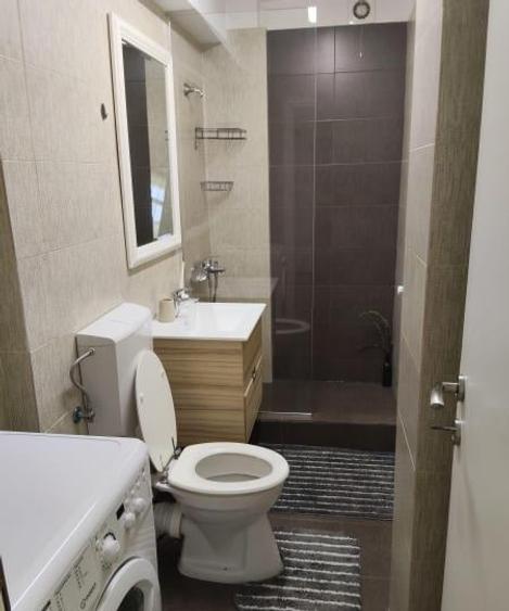 Apartament cu 2 camere semidecomandat, mobilat în Ștefan cel Mare