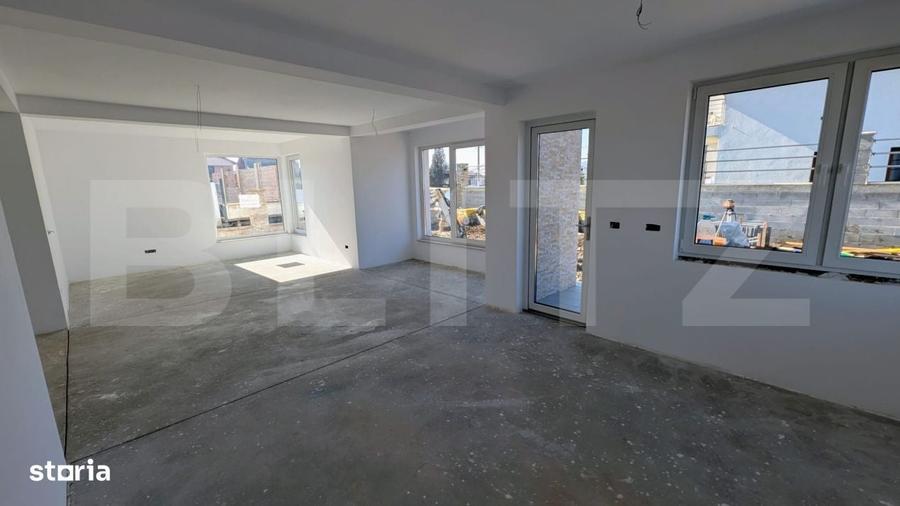 Casă cu 4 camere cu Teren 400 Mp în Central