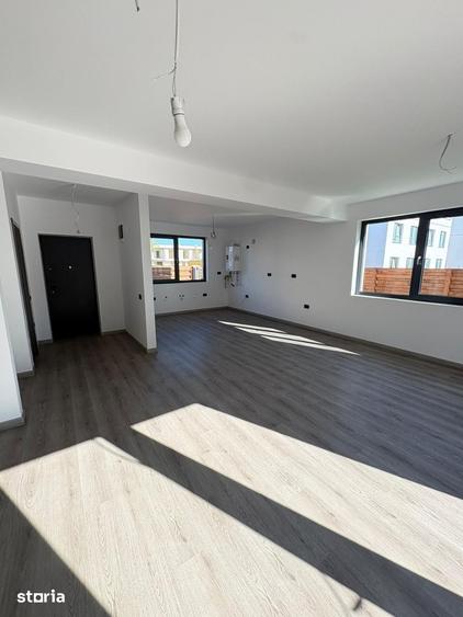 Casă cu 3 camere cu Teren 220 Mp în Central